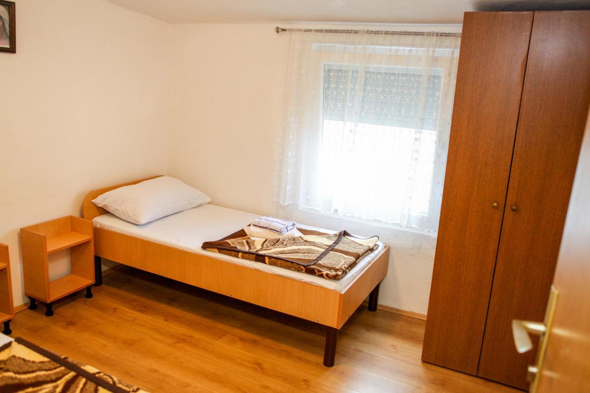 Ana Stjepan Nikolic - Pilgrim'S 2Nd Home Međugorje 部屋 写真