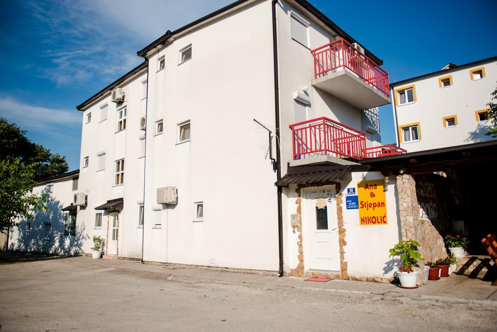 Ana Stjepan Nikolic - Pilgrim'S 2Nd Home Međugorje エクステリア 写真