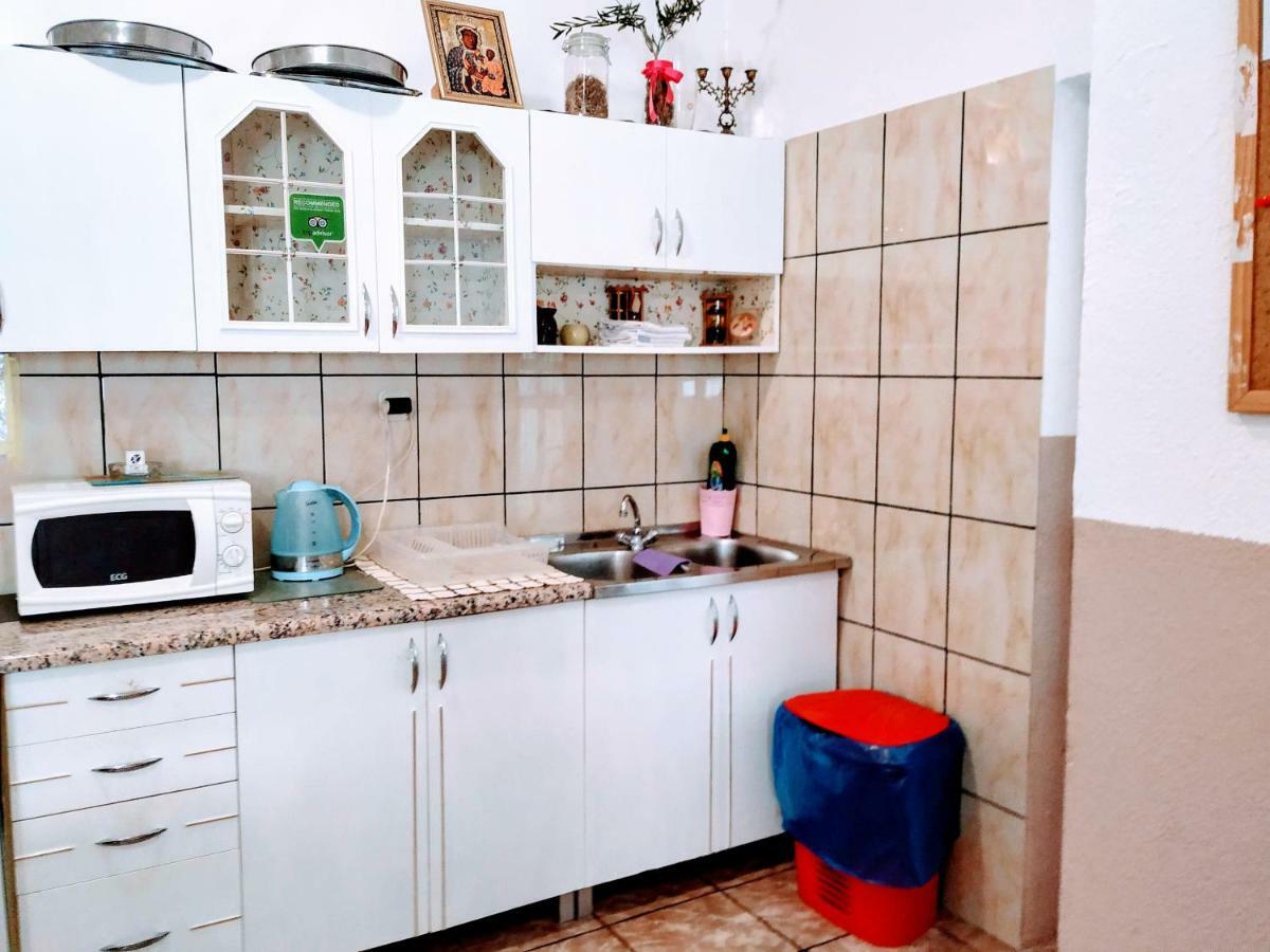 Ana Stjepan Nikolic - Pilgrim'S 2Nd Home Međugorje エクステリア 写真